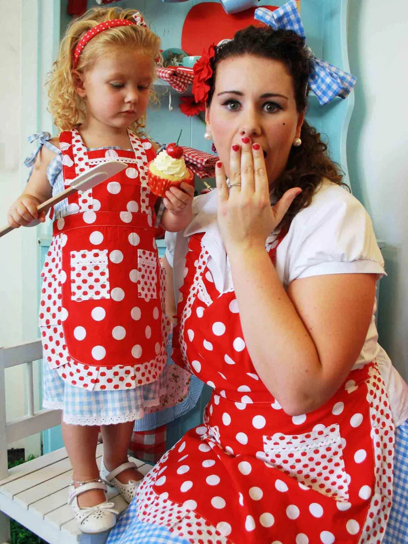 Cookie Apron Red Dot